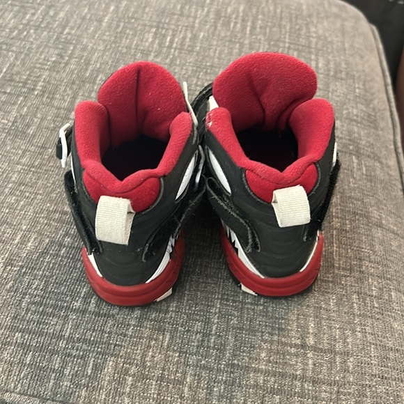 Jordan’s children’s size 12c - Picture 3 of 6